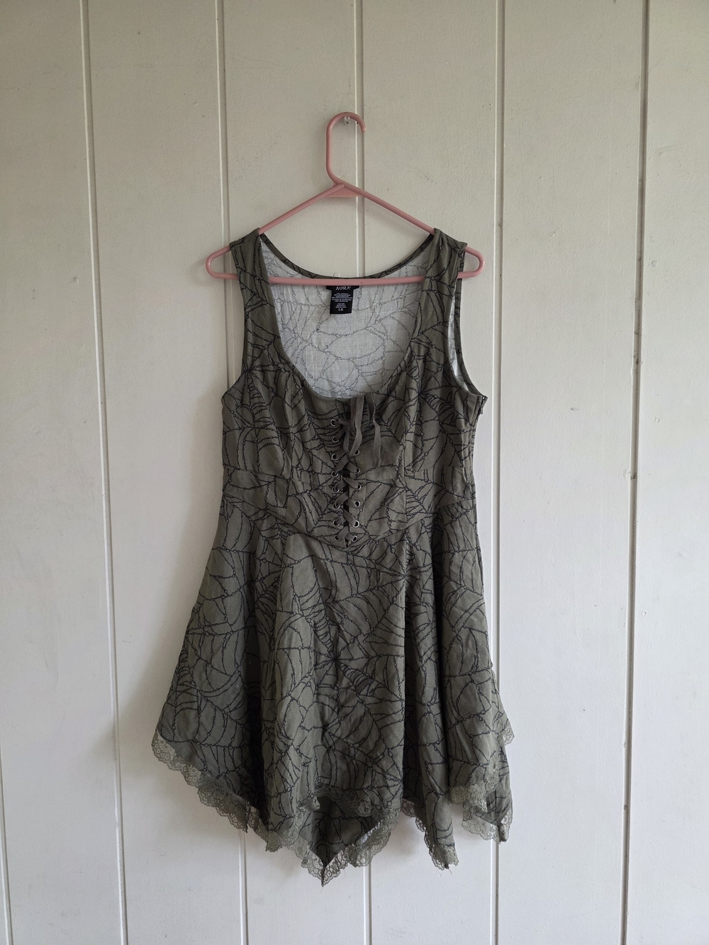 Hot Topic Cosmic Aura Green Chain Spiderweb Hanky Hem Dress Size Large